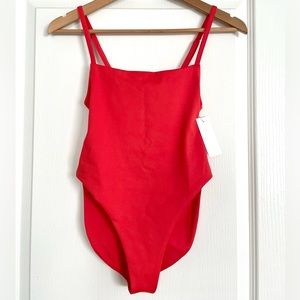 Londre The Square Neck One Piece in Fiesta Red, Size XS